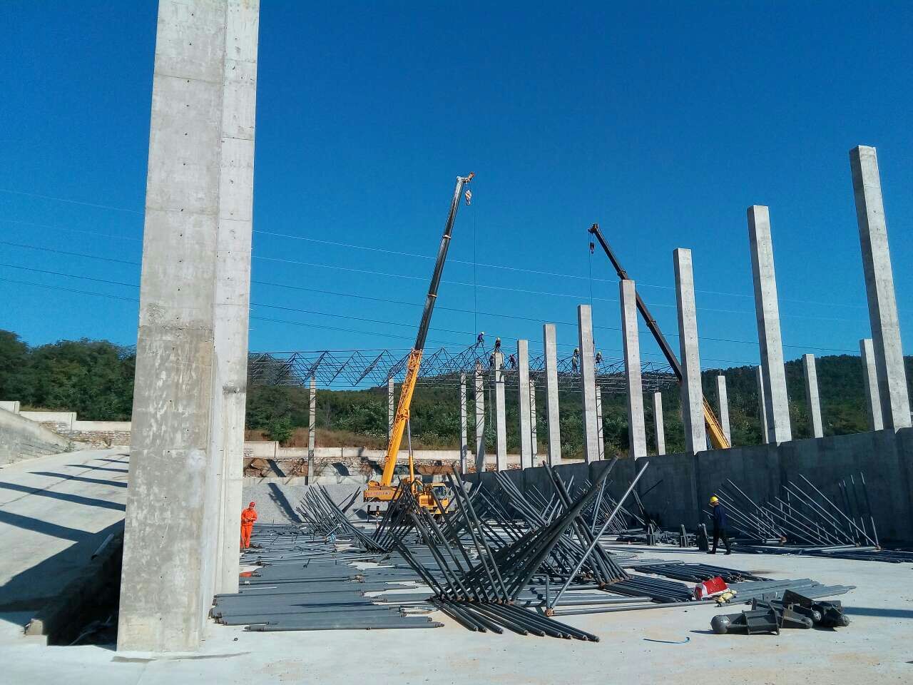 红河搅拌站网架