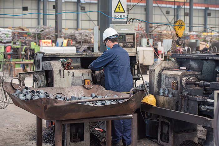 红河网架锥头车间